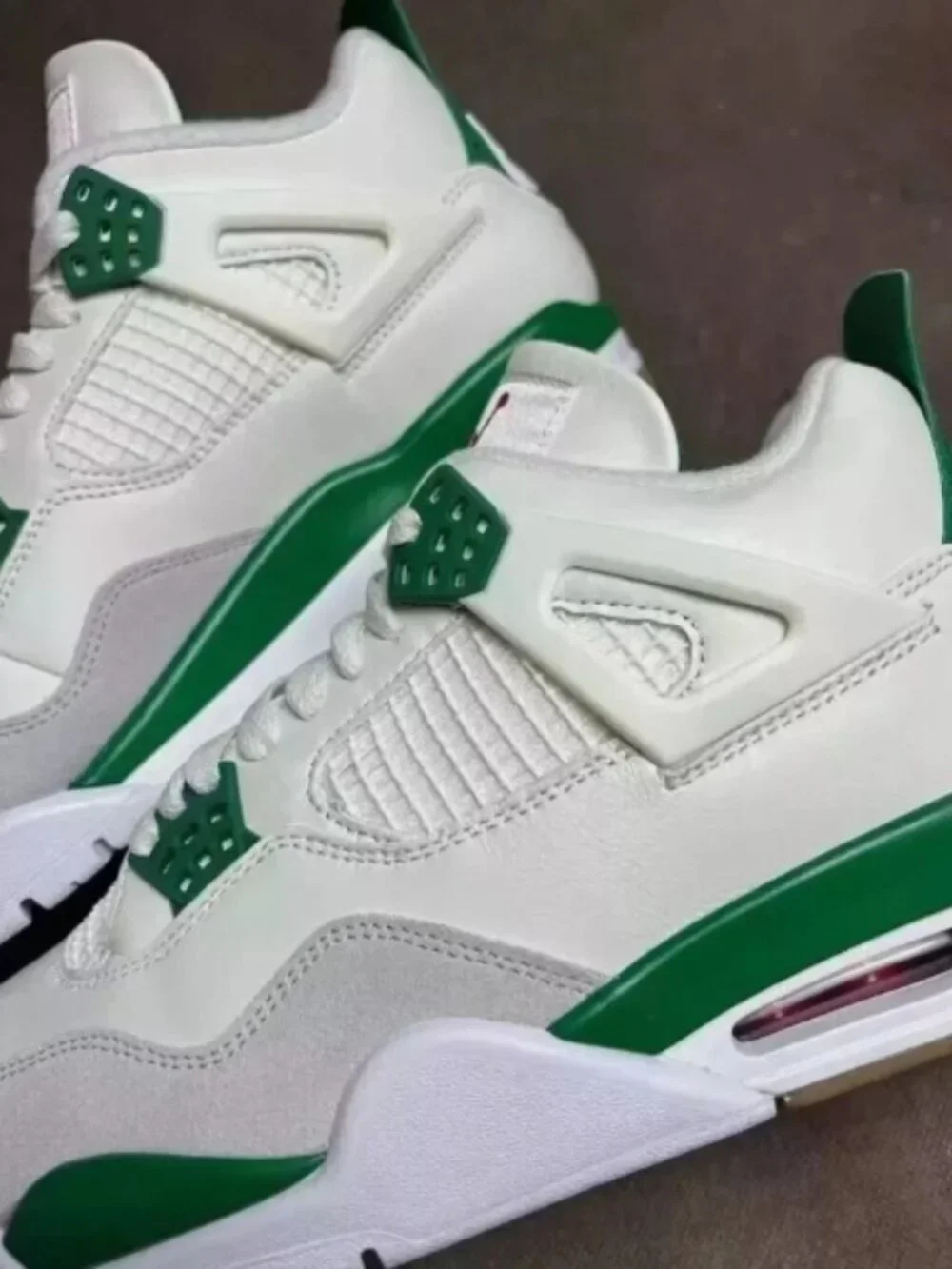 Brand New Air Jordan 4 Retro SB Pine Green